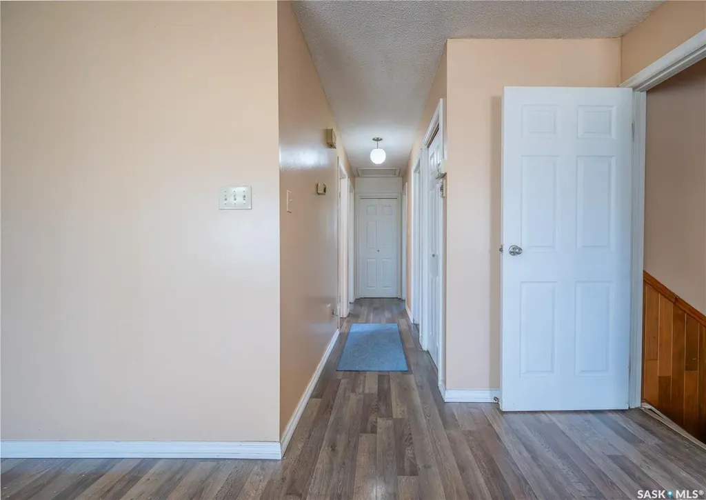 32 Clarke Avenue Yorkton SK S3N 2M3