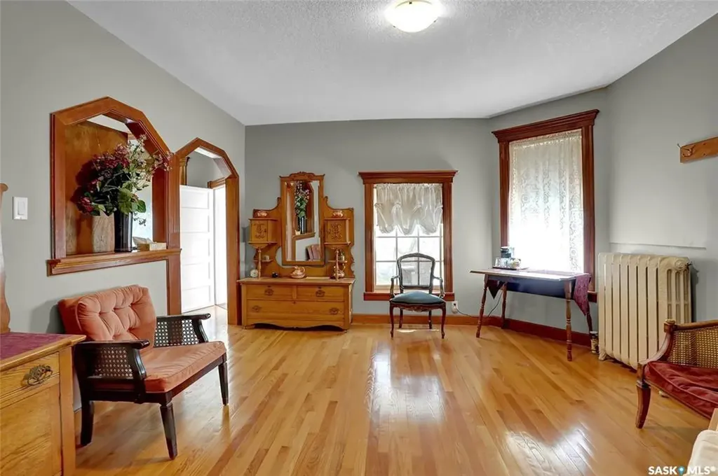 106 Front Street Wolseley SK S0G 5H0