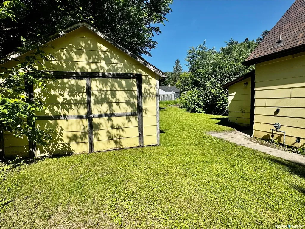 262 Third Avenue N Yorkton SK S3N 1C9