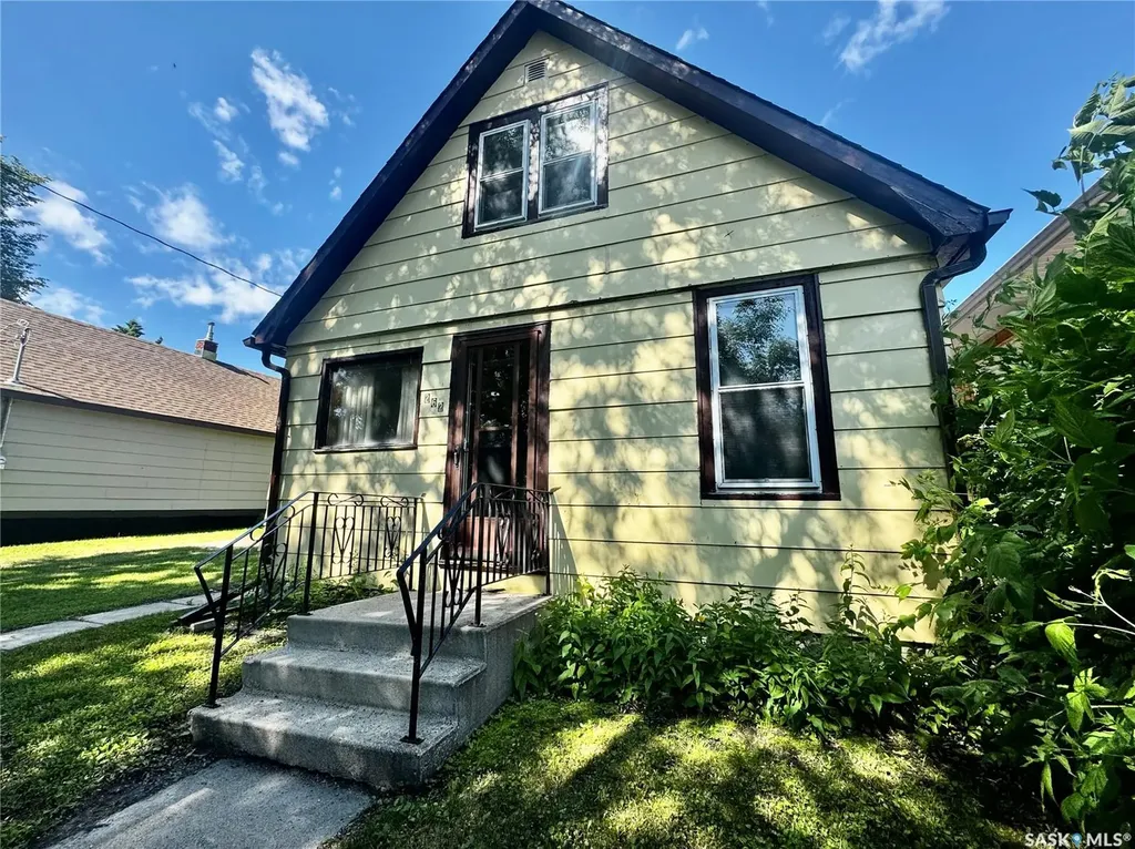 262 Third Avenue N Yorkton SK S3N 1C9