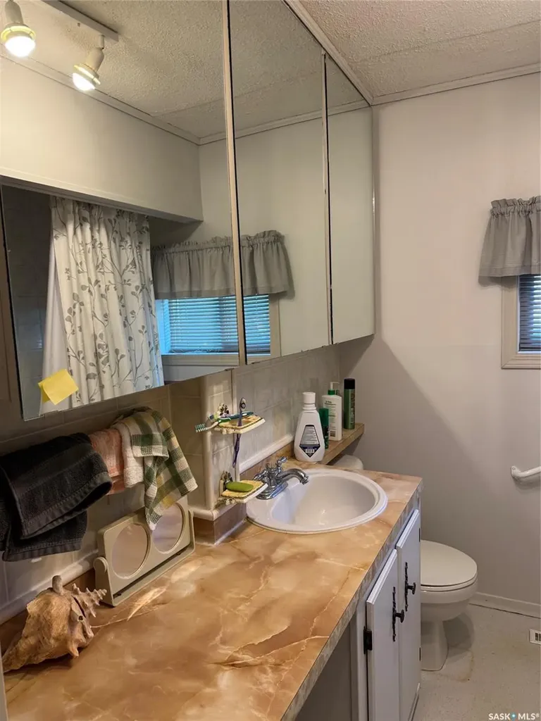 1351 108th Street North Battleford SK S9A 2B6