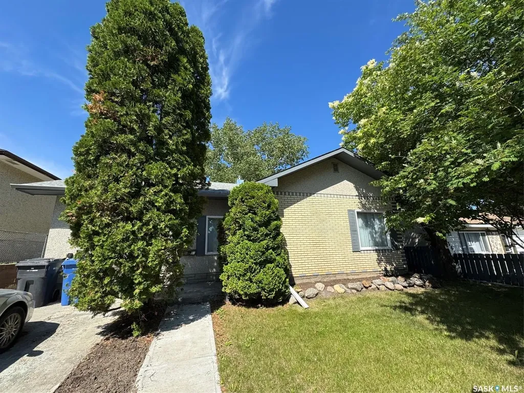 1351 108th Street North Battleford SK S9A 2B6