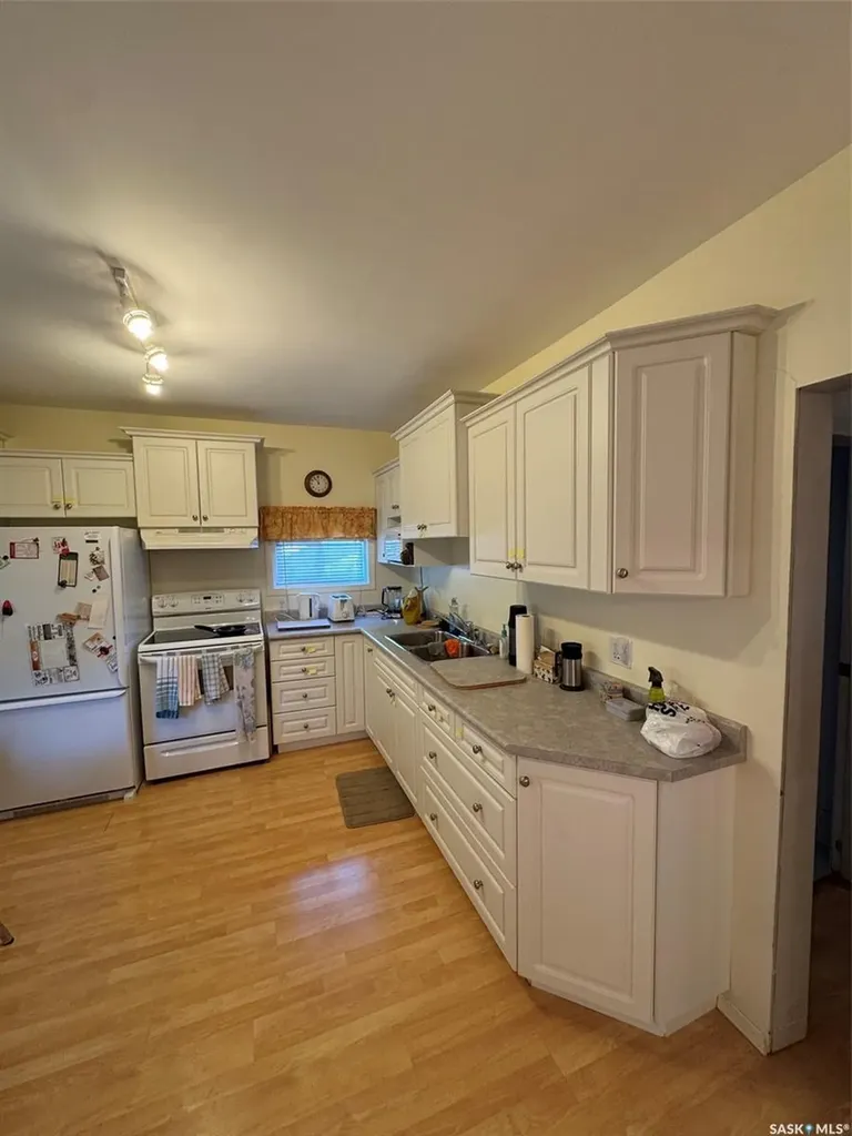 1351 108th Street North Battleford SK S9A 2B6