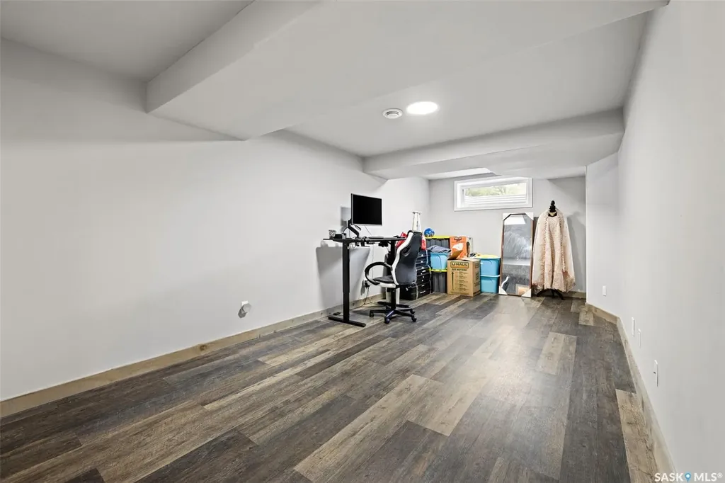 3499 Green Lavender Drive Regina SK S4V 3M6