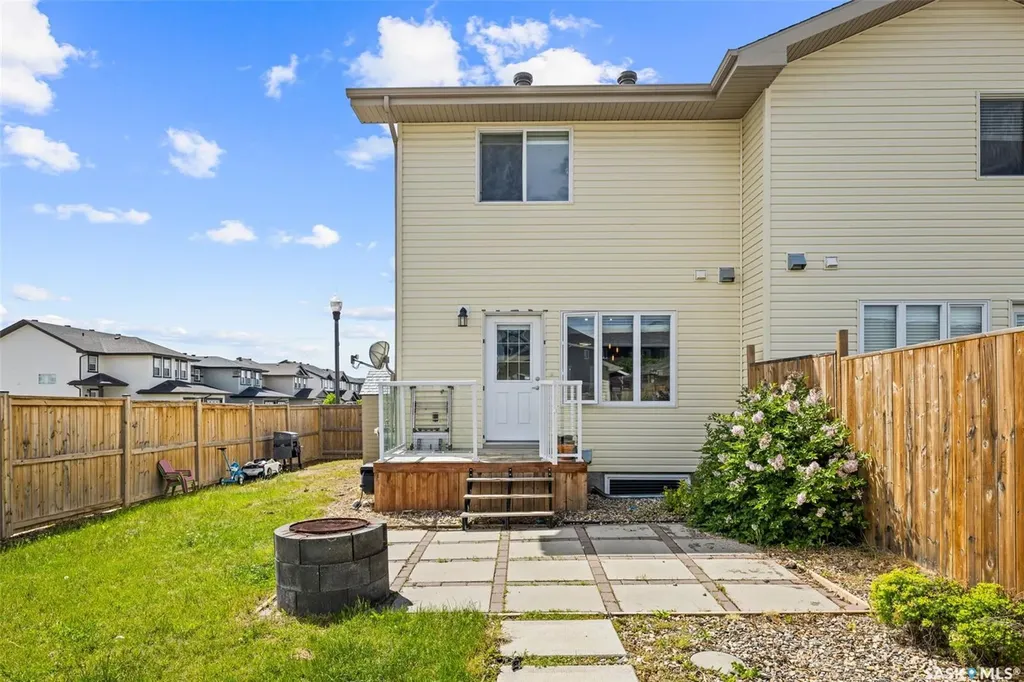 3499 Green Lavender Drive Regina SK S4V 3M6