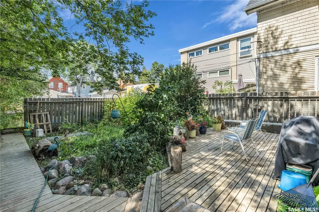 2152 Rae Street Regina SK S4T 2E7