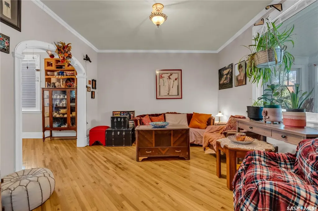 2152 Rae Street Regina SK S4T 2E7