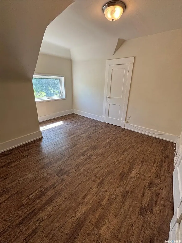 206 Second Avenue N Yorkton SK S3N 1G7