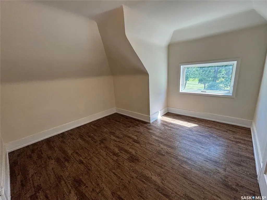 206 Second Avenue N Yorkton SK S3N 1G7