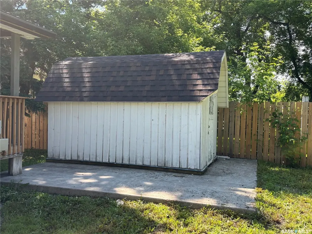 206 Second Avenue N Yorkton SK S3N 1G7