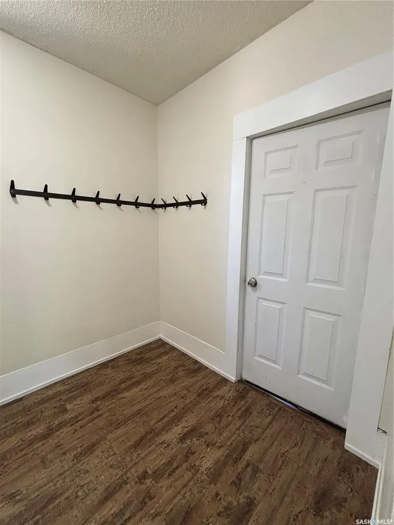 206 Second Avenue N Yorkton SK S3N 1G7