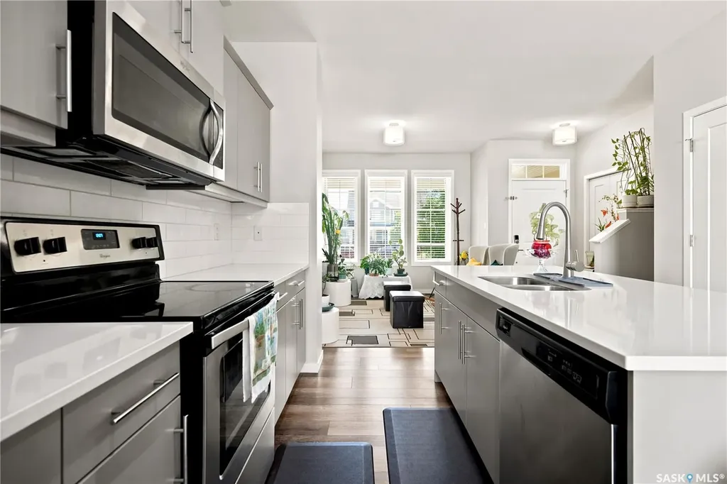 3242 Chuka Boulevard Regina SK S4V 3S6