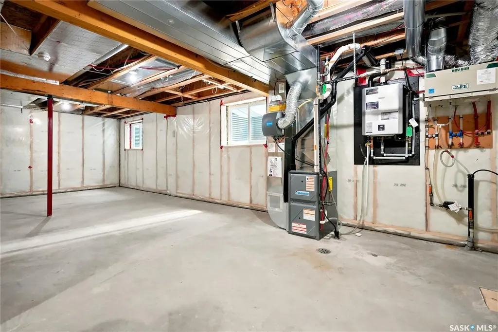 3242 Chuka Boulevard Regina SK S4V 3S6