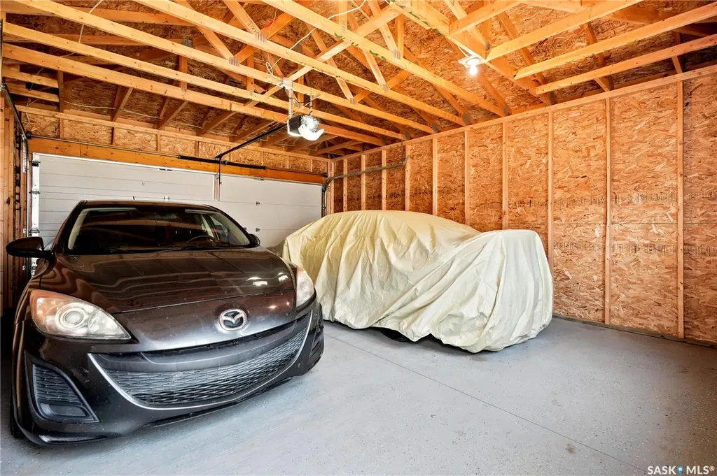 3242 Chuka Boulevard Regina SK S4V 3S6