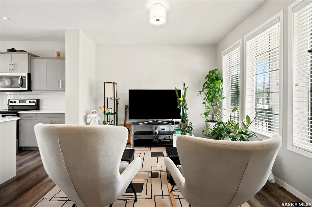 3242 Chuka Boulevard Regina SK S4V 3S6