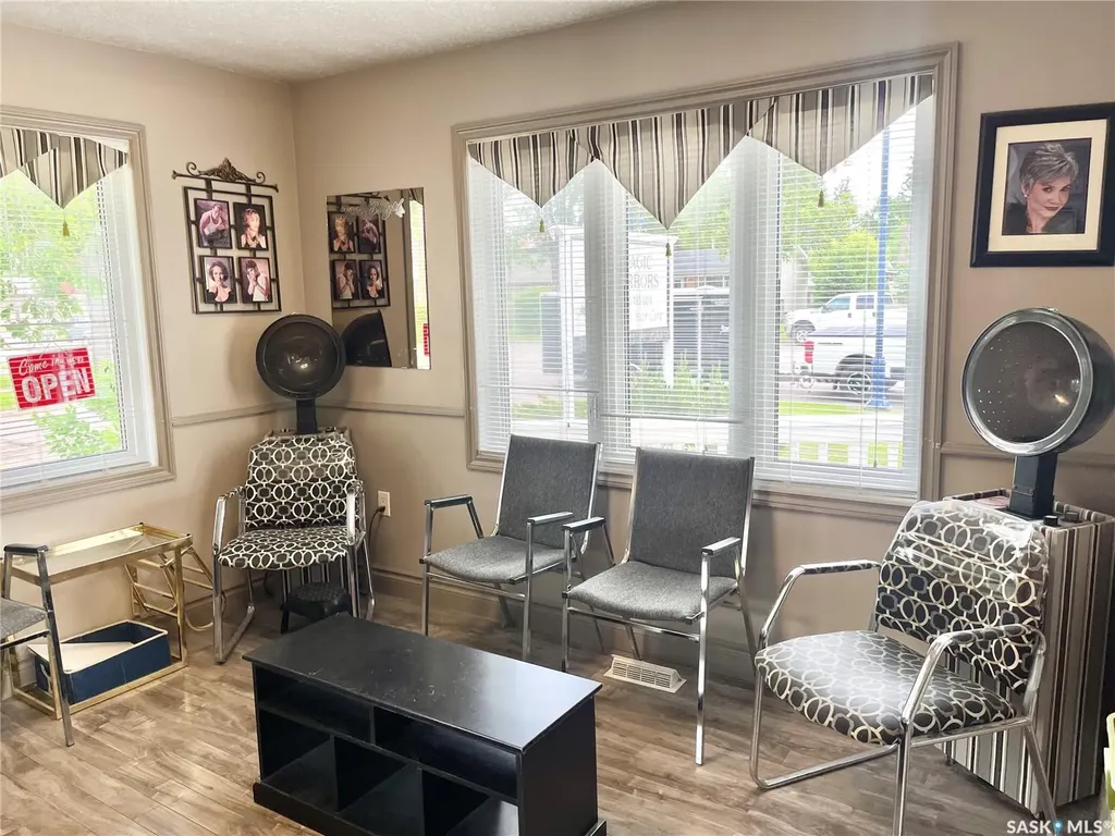 209 Broadway Street W Yorkton SK S3N 0M9