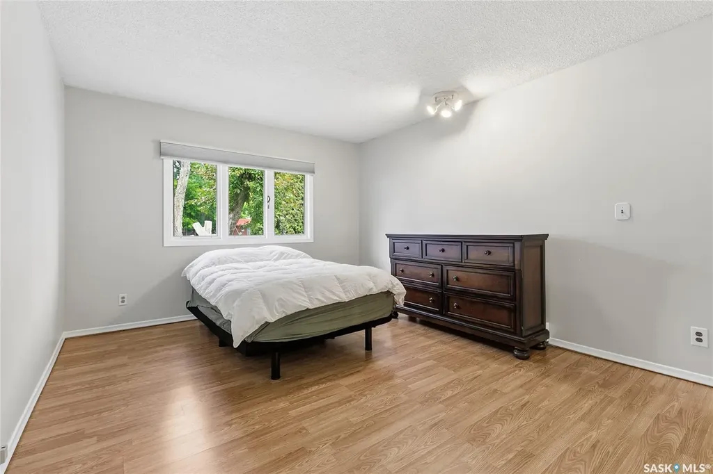 3226 Whitmore Avenue Regina SK S4S 1B9