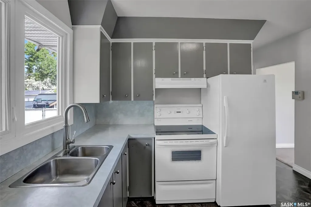 1110 Reynolds Street Regina SK S4N 3M2