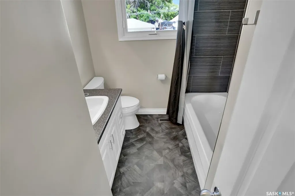 1110 Reynolds Street Regina SK S4N 3M2