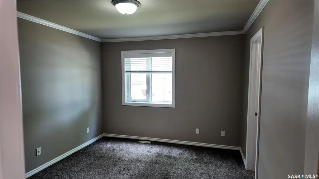 3241 Woodhams Drive E Regina SK S4V 3A2
