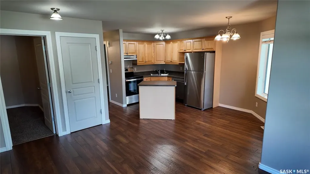 3241 Woodhams Drive E Regina SK S4V 3A2