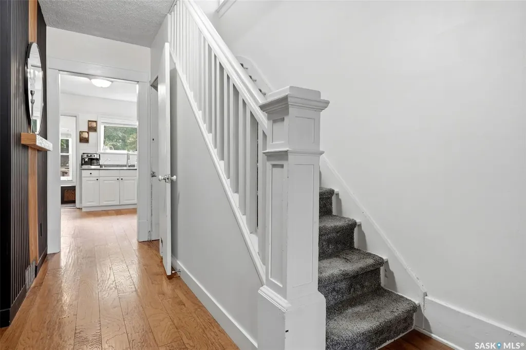 2022 Montague Street Regina SK S4T 3J7