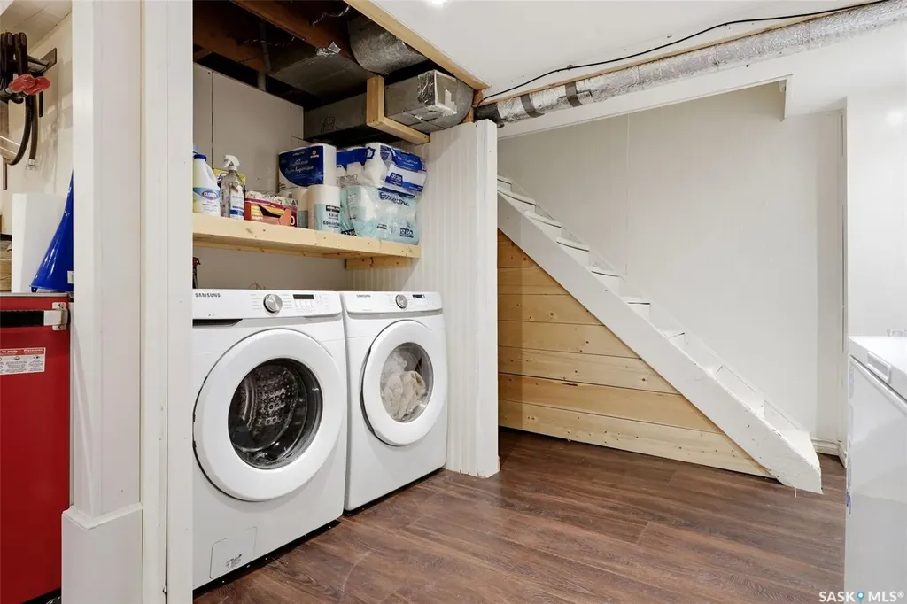 2022 Montague Street Regina SK S4T 3J7