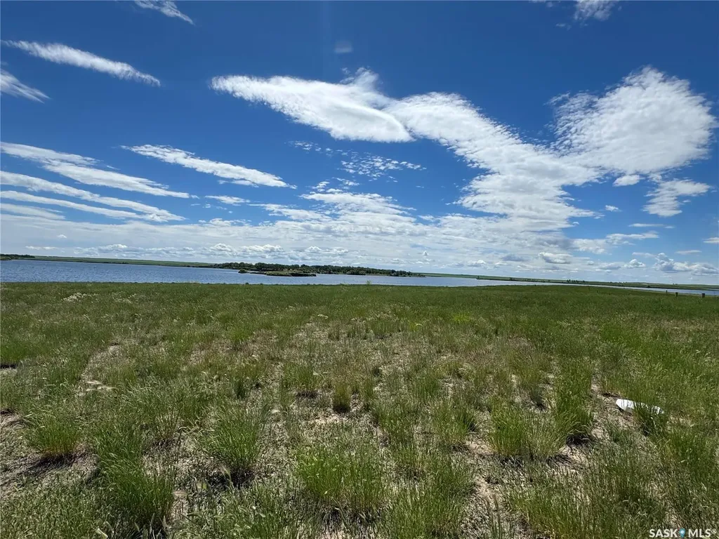 22 Lakeshore Drive Gravelbourg Rm No. 104 SK S0H 1X0