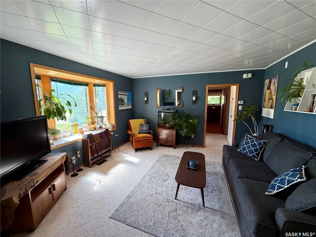 220 2nd Street W Carnduff SK S0C 0S0