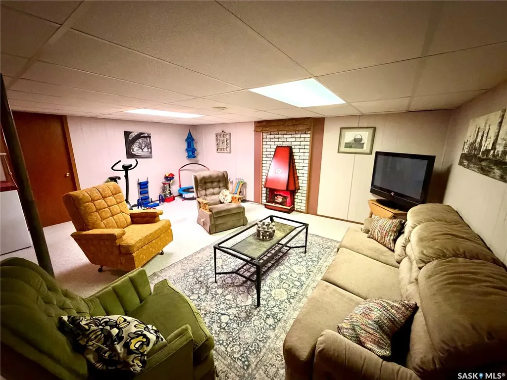220 2nd Street W Carnduff SK S0C 0S0