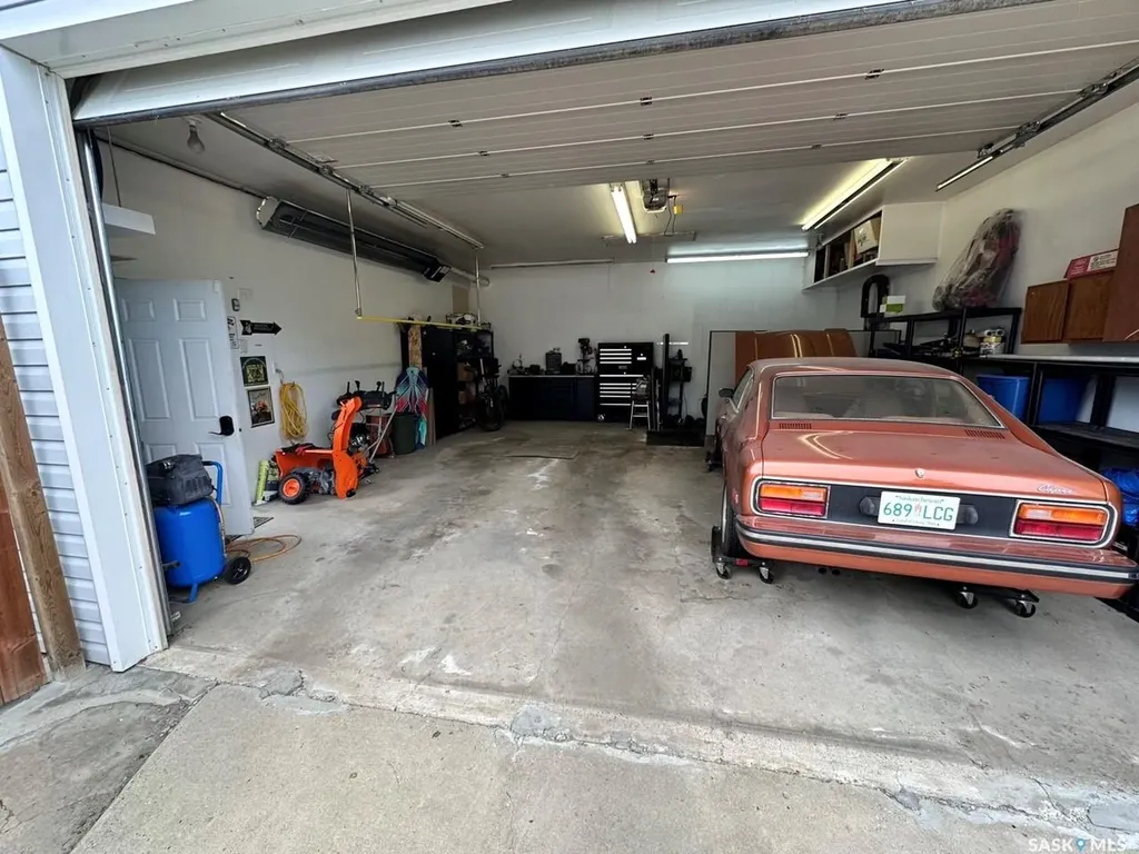 19 Sampson Place Regina SK S4R 4R5