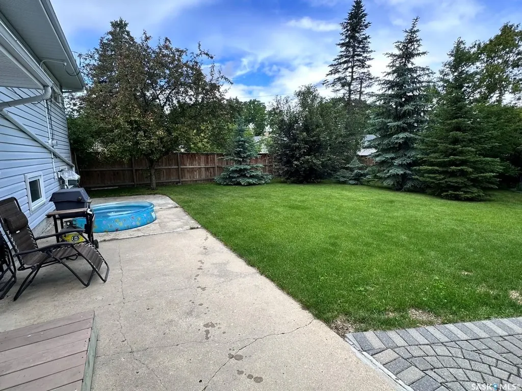 19 Sampson Place Regina SK S4R 4R5