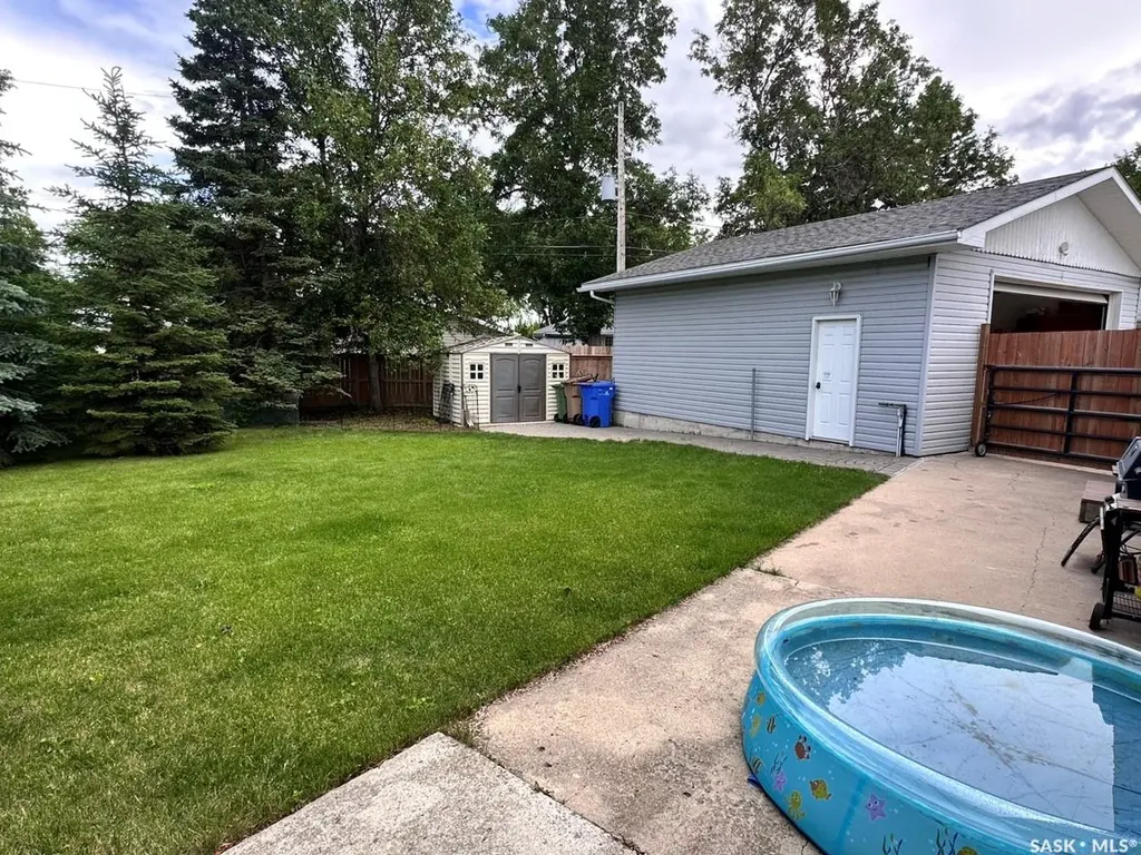 19 Sampson Place Regina SK S4R 4R5
