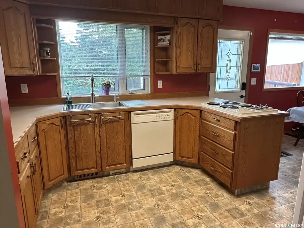 19 Sampson Place Regina SK S4R 4R5
