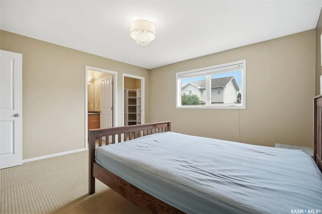223 Trimble Lane Saskatoon SK S7W 0C9