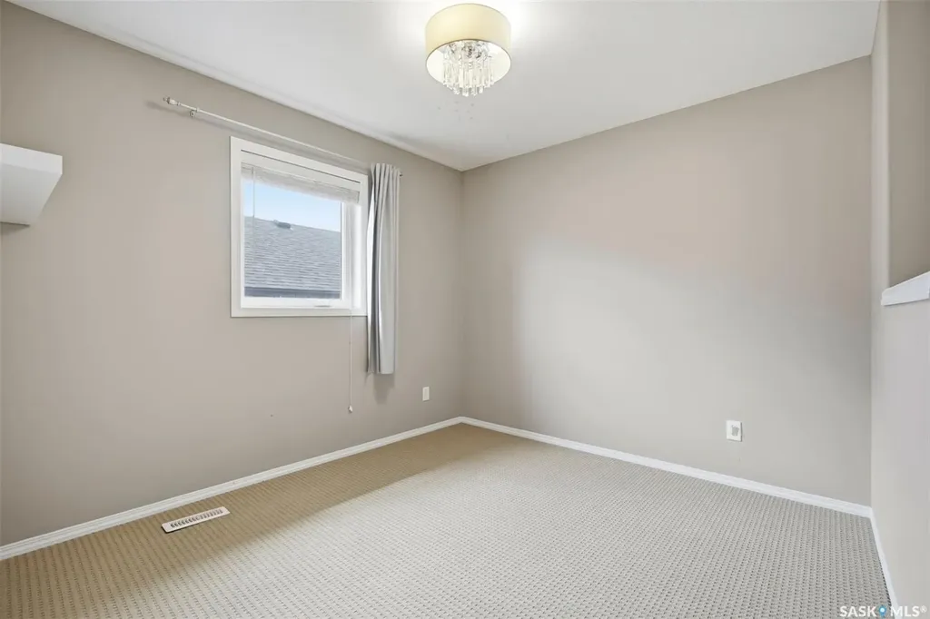 223 Trimble Lane Saskatoon SK S7W 0C9