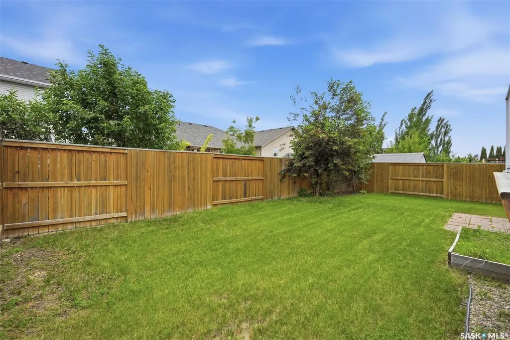 223 Trimble Lane Saskatoon SK S7W 0C9