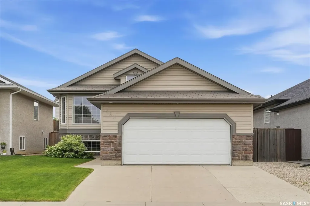 223 Trimble Lane Saskatoon SK S7W 0C9