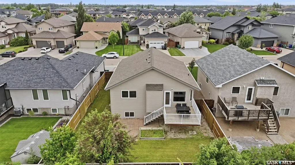 223 Trimble Lane Saskatoon SK S7W 0C9
