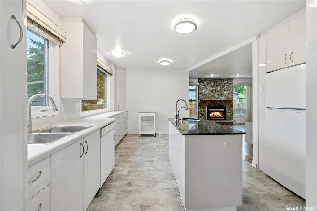 314 Anderson Crescent Saskatoon SK S7H 4A3