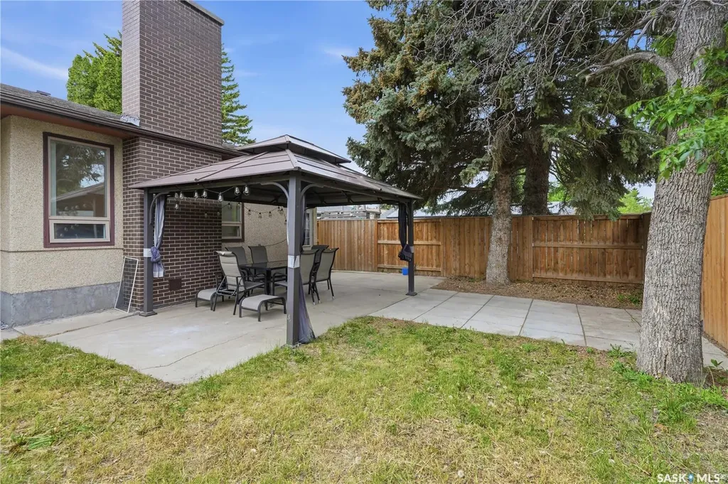 314 Anderson Crescent Saskatoon SK S7H 4A3