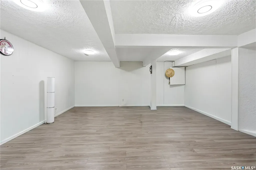 314 Anderson Crescent Saskatoon SK S7H 4A3