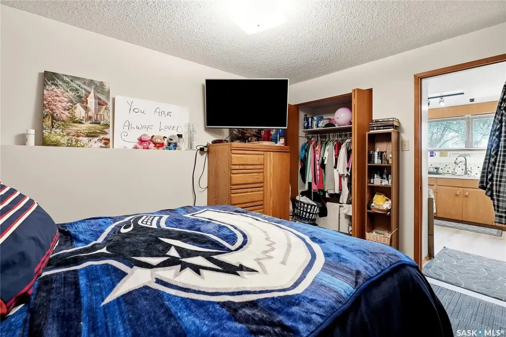 21 Bateman Crescent Saskatoon SK S7H 3C3