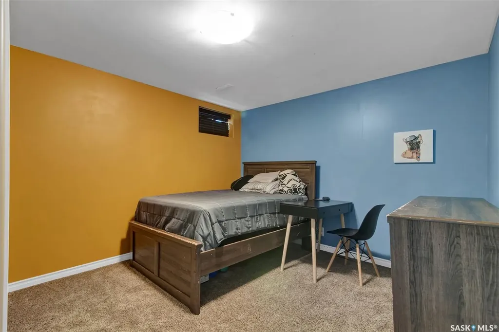 4903 Mctavish Street Regina SK S4S 6S9