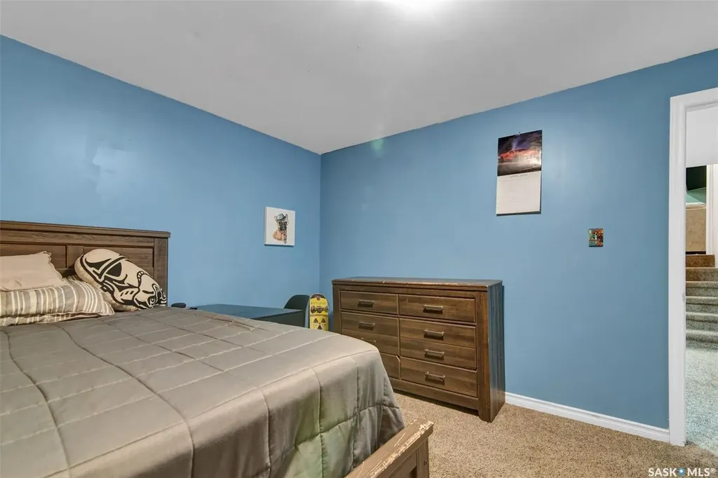4903 Mctavish Street Regina SK S4S 6S9