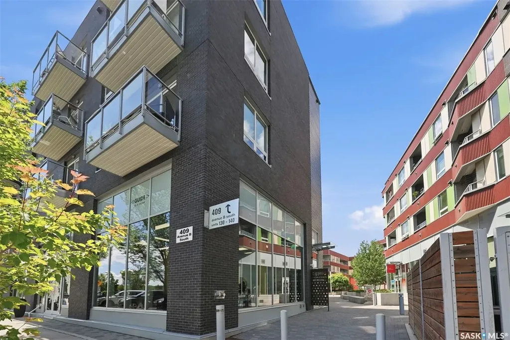 409 B Avenue S Saskatoon SK S7M 5M8