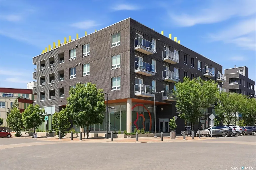 409 B Avenue S Saskatoon SK S7M 5M8