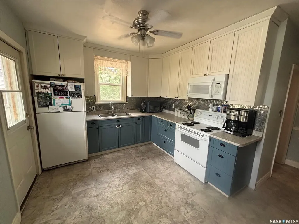 208 Stovel Avenue E Melfort SK S0E 1A0
