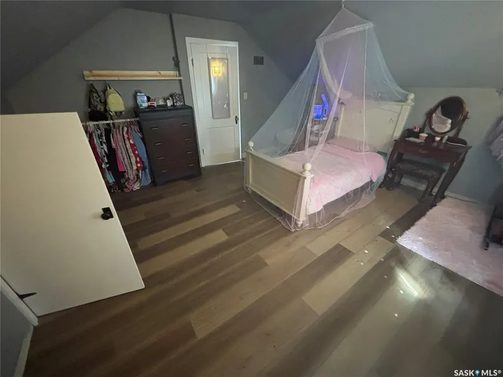 208 Stovel Avenue E Melfort SK S0E 1A0
