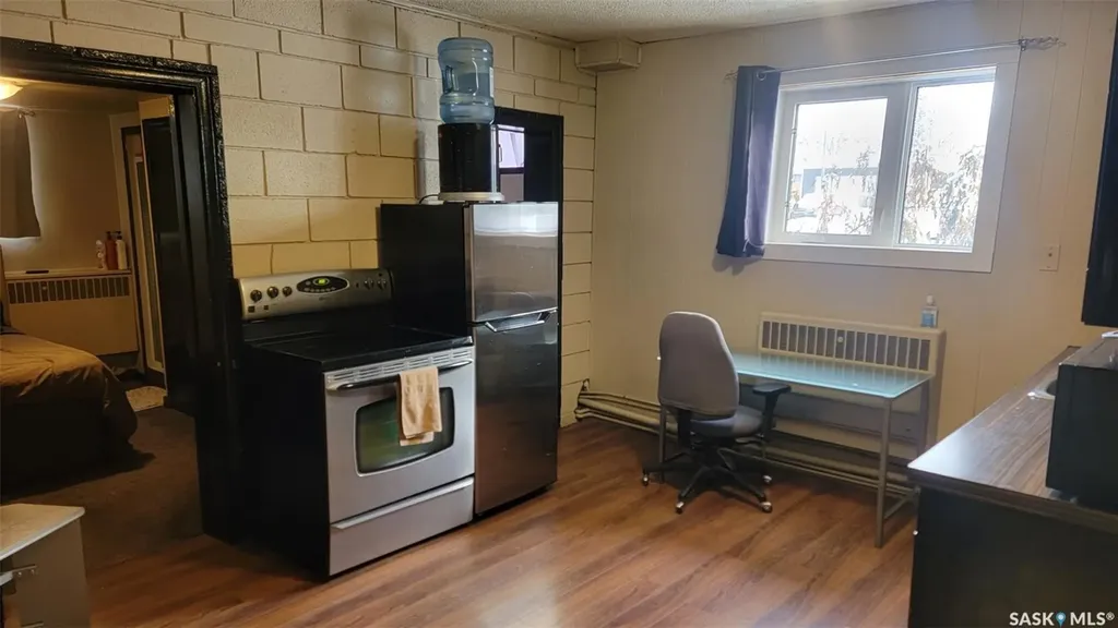 2440 Abbott Road Regina SK S4N 2K3